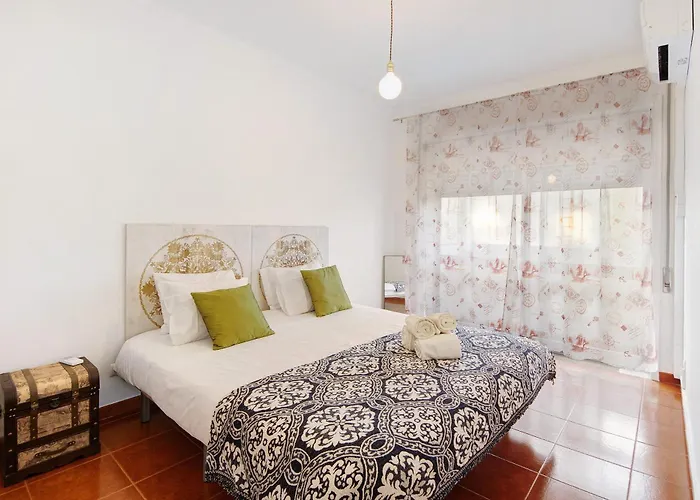 Trindade Centre * Porto